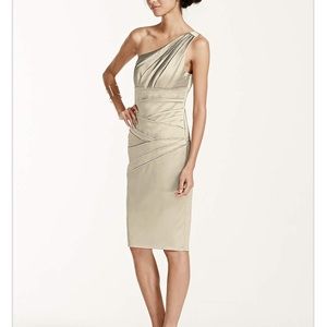 Davids Bridal  champagne one shoulder dress size 4